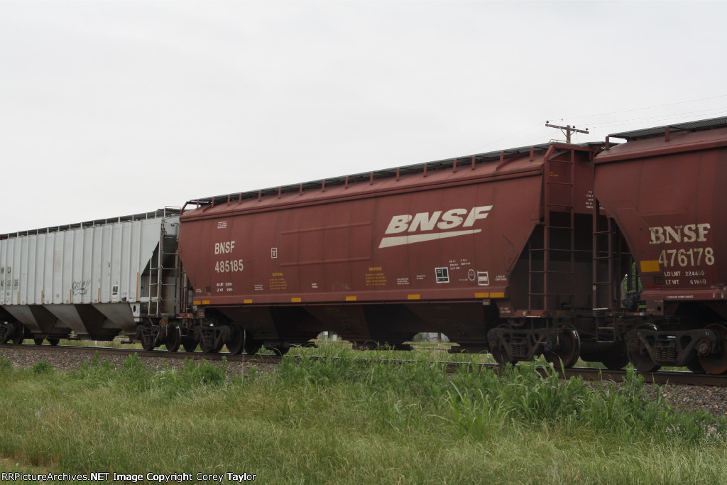 BNSF 485185